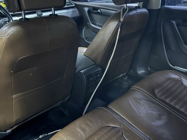 Коричневый Фольксваген Пассат Вариант, объемом двигателя 2 л и пробегом 272 тыс. км за 12000 $, фото 19 на Automoto.ua