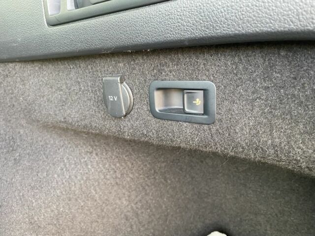 Фольксваген Пассат Вариант 2015 в Черновцах на Automoto.ua Коричневый Фольксваген Пассат Вариант, объемом двигателя 2 л и пробегом 265 тыс. км за 13750 $, фото 10 на Automoto.ua