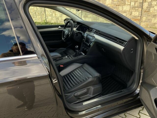 Фольксваген Пассат Вариант 2015 в Черновцах на Automoto.ua Коричневый Фольксваген Пассат Вариант, объемом двигателя 2 л и пробегом 265 тыс. км за 13750 $, фото 12 на Automoto.ua