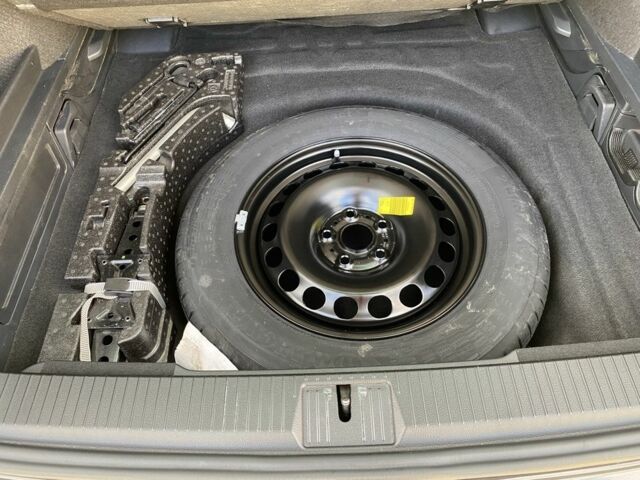 Фольксваген Пассат Вариант 2015 в Черновцах на Automoto.ua Коричневый Фольксваген Пассат Вариант, объемом двигателя 2 л и пробегом 265 тыс. км за 13750 $, фото 9 на Automoto.ua