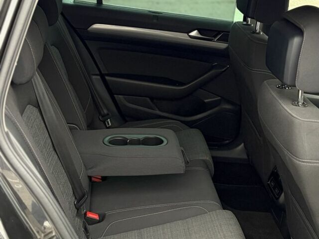 Коричневый Фольксваген Пассат Вариант, объемом двигателя 2 л и пробегом 205 тыс. км за 17999 $, фото 7 на Automoto.ua