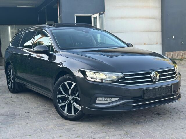 Коричневый Фольксваген Пассат Вариант, объемом двигателя 2 л и пробегом 188 тыс. км за 22000 $, фото 1 на Automoto.ua