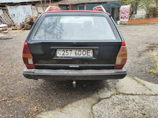 Красный Фольксваген Пассат Вариант, объемом двигателя 0 л и пробегом 400 тыс. км за 500 $, фото 3 на Automoto.ua