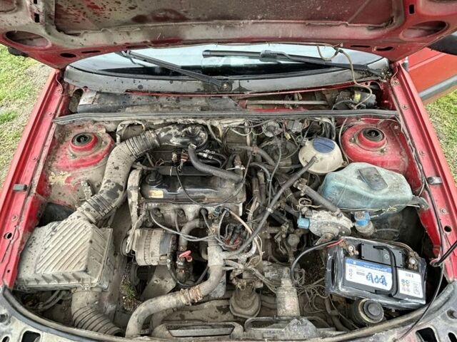 Червоний Фольксваген Пассат Варіант, об'ємом двигуна 0 л та пробігом 400 тис. км за 800 $, фото 10 на Automoto.ua