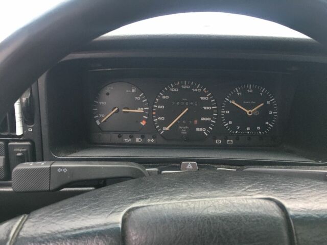 Красный Фольксваген Пассат Вариант, объемом двигателя 0 л и пробегом 350 тыс. км за 1300 $, фото 6 на Automoto.ua