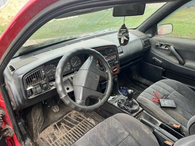 Красный Фольксваген Пассат Вариант, объемом двигателя 2 л и пробегом 340 тыс. км за 800 $, фото 4 на Automoto.ua