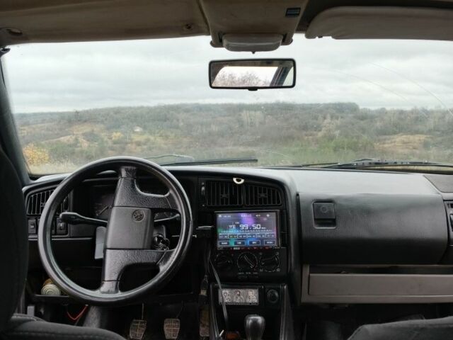 Червоний Фольксваген Пассат Варіант, об'ємом двигуна 1.8 л та пробігом 350 тис. км за 1200 $, фото 3 на Automoto.ua