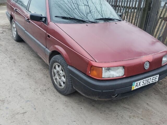 Червоний Фольксваген Пассат Варіант, об'ємом двигуна 1.8 л та пробігом 350 тис. км за 1200 $, фото 8 на Automoto.ua