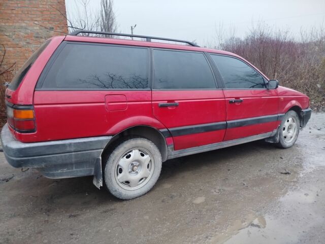 Красный Фольксваген Пассат Вариант, объемом двигателя 2 л и пробегом 380 тыс. км за 1700 $, фото 3 на Automoto.ua