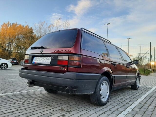 Фольксваген Пассат Вариант 1992 в Львове на Automoto.ua Красный Фольксваген Пассат Вариант, объемом двигателя 1.8 л и пробегом 38 тыс. км за 2600 $, фото 6 на Automoto.ua