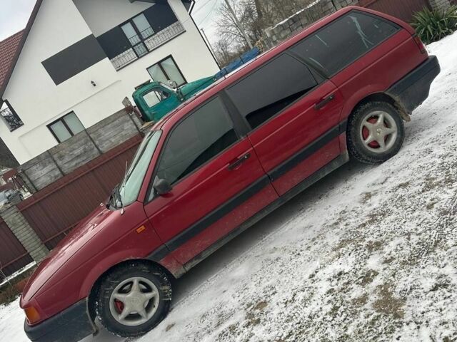 Красный Фольксваген Пассат Вариант, объемом двигателя 1.9 л и пробегом 250 тыс. км за 1700 $, фото 4 на Automoto.ua