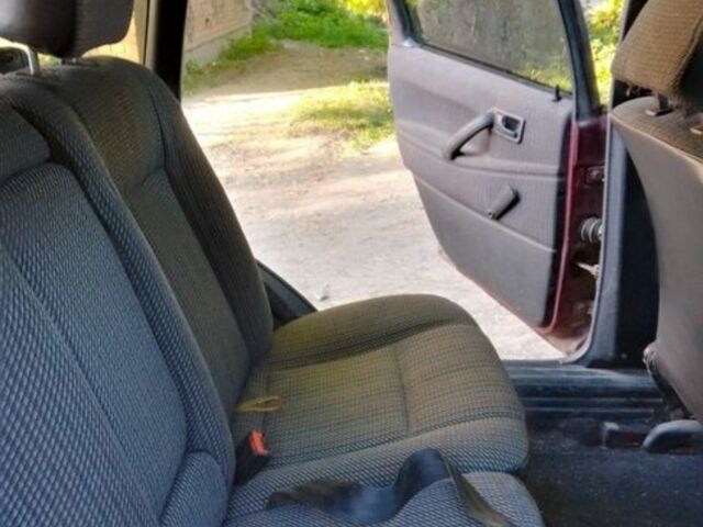 Красный Фольксваген Пассат Вариант, объемом двигателя 2 л и пробегом 1 тыс. км за 3200 $, фото 3 на Automoto.ua