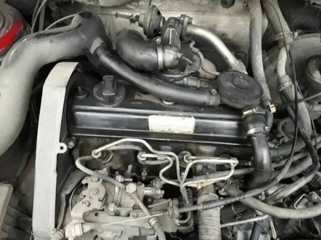 Фольксваген Пассат Вариант 1993 в Береговом на Automoto.ua Красный Фольксваген Пассат Вариант, объемом двигателя 1.9 л и пробегом 550 тыс. км за 1700 $, фото 2 на Automoto.ua