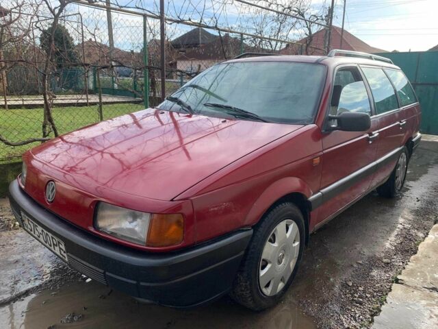 Фольксваген Пассат Вариант 1993 в Береговом на Automoto.ua Красный Фольксваген Пассат Вариант, объемом двигателя 1.9 л и пробегом 550 тыс. км за 1700 $, фото 4 на Automoto.ua