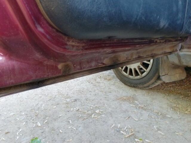 Красный Фольксваген Пассат Вариант, объемом двигателя 2 л и пробегом 1 тыс. км за 3200 $, фото 11 на Automoto.ua