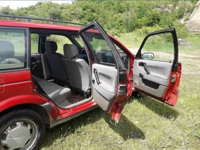 Фольксваген Пассат Вариант 1993 в Береговом на Automoto.ua Красный Фольксваген Пассат Вариант, объемом двигателя 1.9 л и пробегом 550 тыс. км за 1700 $, фото 3 на Automoto.ua