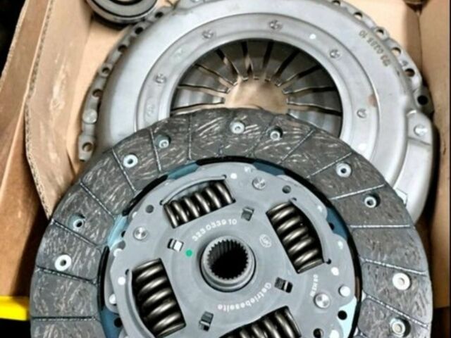 Красный Фольксваген Пассат Вариант, объемом двигателя 2 л и пробегом 1 тыс. км за 3200 $, фото 16 на Automoto.ua