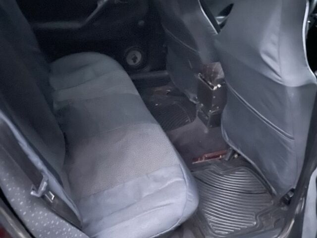 Красный Фольксваген Пассат Вариант, объемом двигателя 2 л и пробегом 10 тыс. км за 2500 $, фото 4 на Automoto.ua