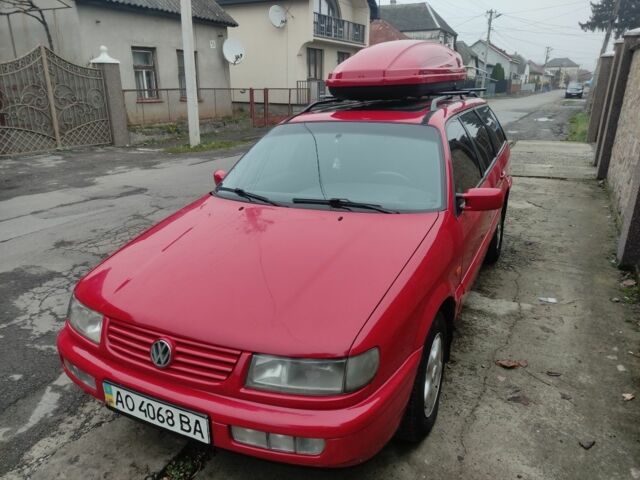 Червоний Фольксваген Пассат Варіант, об'ємом двигуна 1.8 л та пробігом 20 тис. км за 2900 $, фото 5 на Automoto.ua