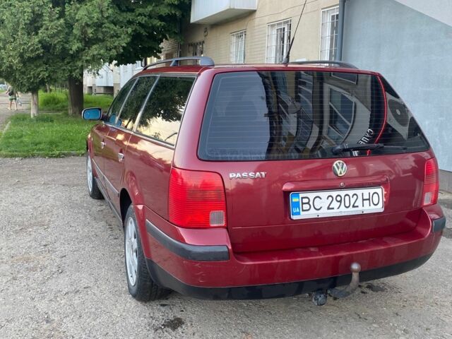 Красный Фольксваген Пассат Вариант, объемом двигателя 1.9 л и пробегом 430 тыс. км за 3299 $, фото 5 на Automoto.ua