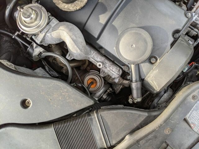 Фольксваген Пассат Вариант 2000 в Ровно на Automoto.ua Красный Фольксваген Пассат Вариант, объемом двигателя 1.9 л и пробегом 400 тыс. км за 3800 $, фото 7 на Automoto.ua