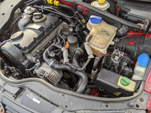 Фольксваген Пассат Вариант 2000 в Ровно на Automoto.ua Красный Фольксваген Пассат Вариант, объемом двигателя 1.9 л и пробегом 400 тыс. км за 3800 $, фото 6 на Automoto.ua