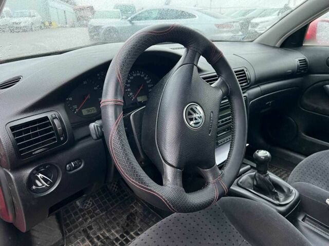 Фольксваген Пассат Вариант 2000 в Львове на Automoto.ua Красный Фольксваген Пассат Вариант, объемом двигателя 1.9 л и пробегом 450 тыс. км за 4290 $, фото 15 на Automoto.ua