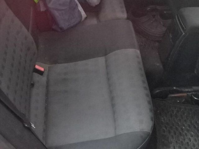 Червоний Фольксваген Пассат Варіант, об'ємом двигуна 1.9 л та пробігом 500 тис. км за 2400 $, фото 5 на Automoto.ua