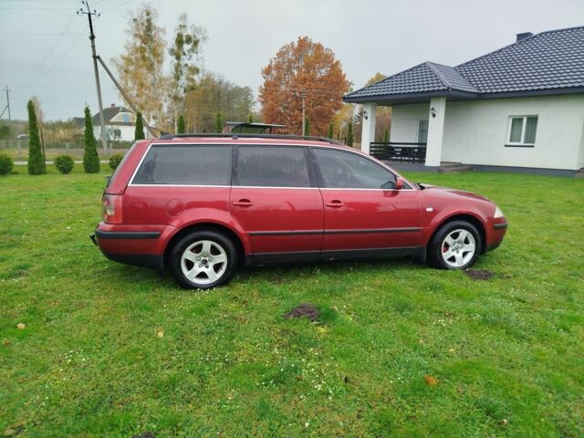 Фольксваген Пассат Вариант 2003 в Ковель на Automoto.ua Красный Фольксваген Пассат Вариант, объемом двигателя 1.9 л и пробегом 350 тыс. км за 3700 $, фото 9 на Automoto.ua