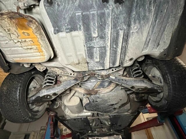 Красный Фольксваген Пассат Вариант, объемом двигателя 1.6 л и пробегом 242 тыс. км за 4500 $, фото 22 на Automoto.ua