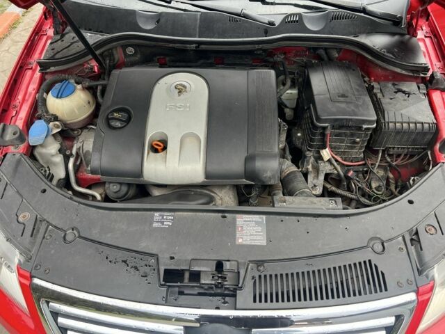 Червоний Фольксваген Пассат Варіант, об'ємом двигуна 1.6 л та пробігом 290 тис. км за 5000 $, фото 1 на Automoto.ua