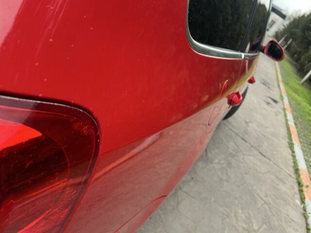 Червоний Фольксваген Пассат Варіант, об'ємом двигуна 1.6 л та пробігом 290 тис. км за 5000 $, фото 6 на Automoto.ua