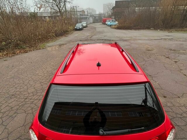 Красный Фольксваген Пассат Вариант, объемом двигателя 1.6 л и пробегом 242 тыс. км за 4500 $, фото 9 на Automoto.ua