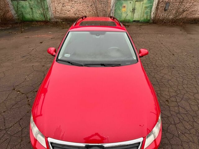 Красный Фольксваген Пассат Вариант, объемом двигателя 1.6 л и пробегом 242 тыс. км за 4500 $, фото 8 на Automoto.ua