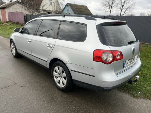 Красный Фольксваген Пассат Вариант, объемом двигателя 0 л и пробегом 400 тыс. км за 4400 $, фото 2 на Automoto.ua