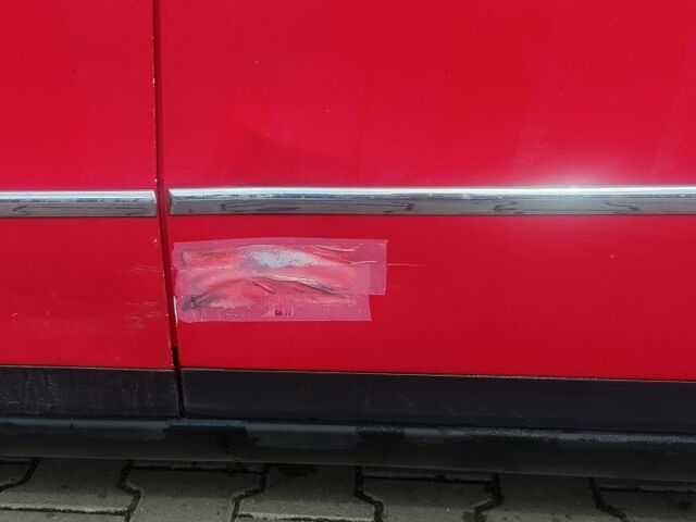 Червоний Фольксваген Пассат Варіант, об'ємом двигуна 2 л та пробігом 360 тис. км за 5500 $, фото 15 на Automoto.ua