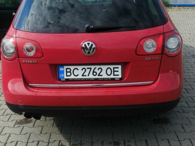 Червоний Фольксваген Пассат Варіант, об'ємом двигуна 2 л та пробігом 360 тис. км за 5500 $, фото 3 на Automoto.ua