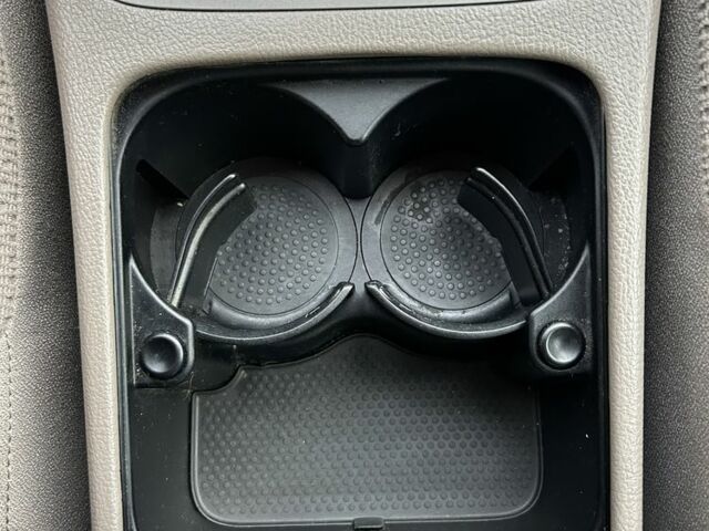 Красный Фольксваген Пассат Вариант, объемом двигателя 1.4 л и пробегом 202 тыс. км за 5400 $, фото 22 на Automoto.ua