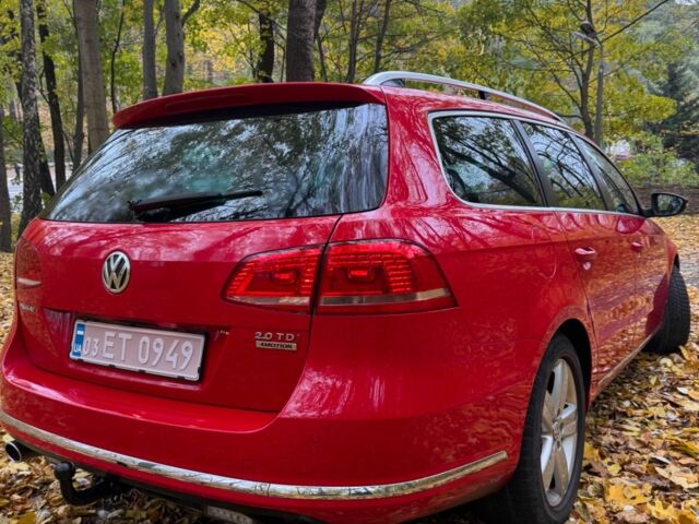 Фольксваген Пассат Вариант 2011 в Киеве на Automoto.ua Красный Фольксваген Пассат Вариант, объемом двигателя 2 л и пробегом 236 тыс. км за 8650 $, фото 3 на Automoto.ua