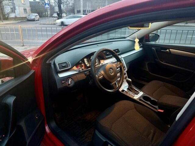 Красный Фольксваген Пассат Вариант, объемом двигателя 2 л и пробегом 280 тыс. км за 8550 $, фото 8 на Automoto.ua