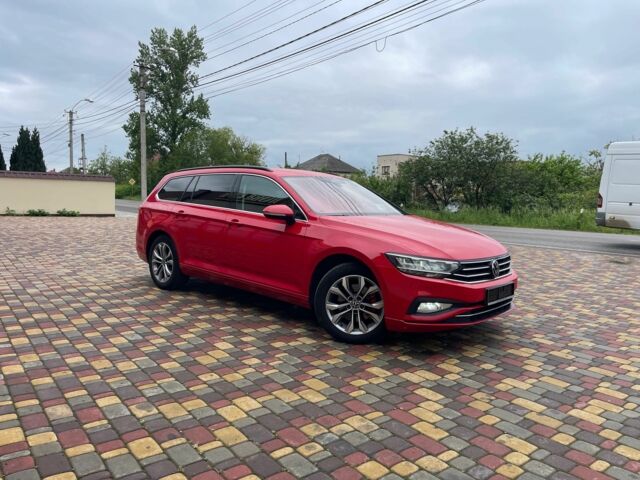 Красный Фольксваген Пассат Вариант, объемом двигателя 2 л и пробегом 240 тыс. км за 19900 $, фото 16 на Automoto.ua
