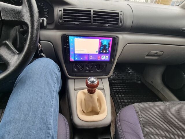 Серый Фольксваген Пассат Вариант, объемом двигателя 1.8 л и пробегом 340 тыс. км за 3800 $, фото 1 на Automoto.ua