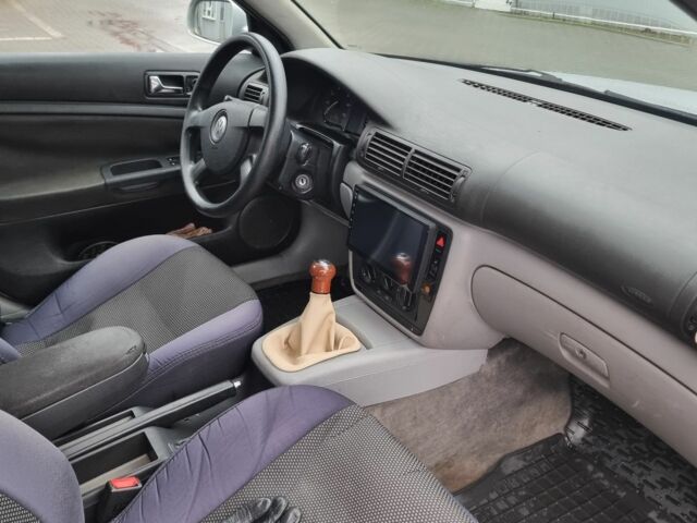 Серый Фольксваген Пассат Вариант, объемом двигателя 1.8 л и пробегом 340 тыс. км за 3800 $, фото 3 на Automoto.ua