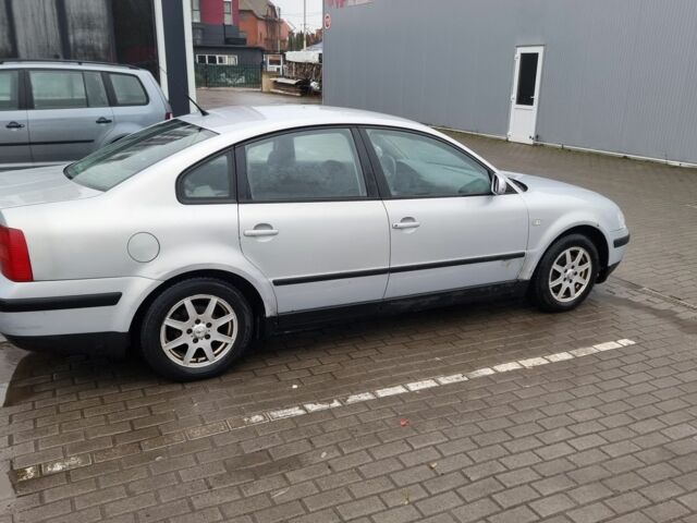 Серый Фольксваген Пассат Вариант, объемом двигателя 1.8 л и пробегом 340 тыс. км за 3800 $, фото 6 на Automoto.ua