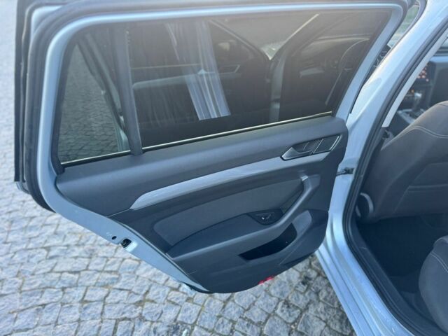 Серый Фольксваген Пассат Вариант, объемом двигателя 2 л и пробегом 167 тыс. км за 23700 $, фото 9 на Automoto.ua