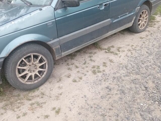 Сірий Фольксваген Пассат Варіант, об'ємом двигуна 1.8 л та пробігом 100 тис. км за 450 $, фото 2 на Automoto.ua