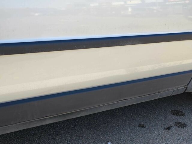 Серый Фольксваген Пассат Вариант, объемом двигателя 1.6 л и пробегом 250 тыс. км за 4400 $, фото 22 на Automoto.ua