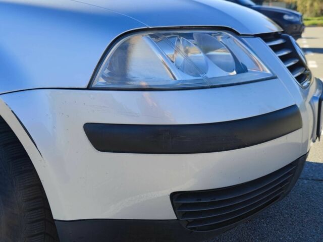 Серый Фольксваген Пассат Вариант, объемом двигателя 1.6 л и пробегом 250 тыс. км за 4400 $, фото 21 на Automoto.ua