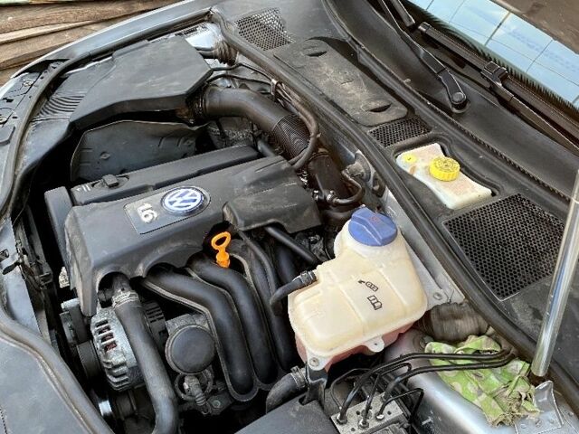 Сірий Фольксваген Пассат Варіант, об'ємом двигуна 1.6 л та пробігом 150 тис. км за 4200 $, фото 2 на Automoto.ua