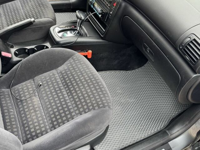 Серый Фольксваген Пассат Вариант, объемом двигателя 1.9 л и пробегом 408 тыс. км за 4500 $, фото 13 на Automoto.ua